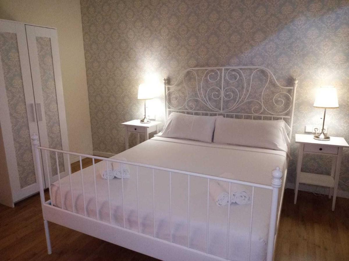 Lumine Luxury Suites By Gaiarooms Barcelona Luaran gambar