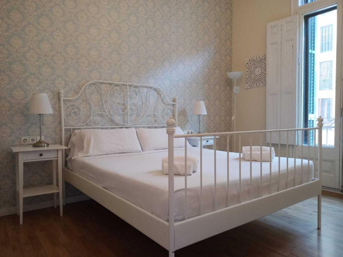 Lumine Luxury Suites By Gaiarooms Barcelona Luaran gambar