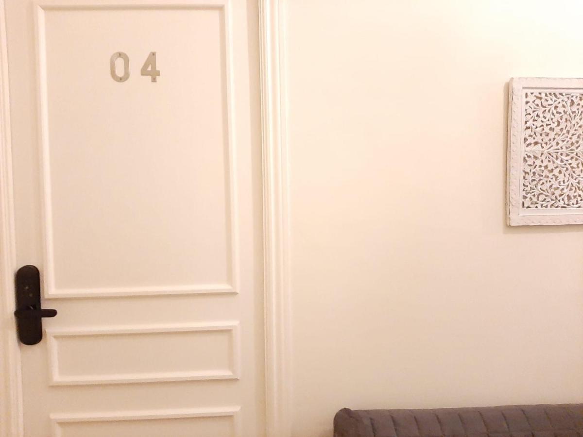 Lumine Luxury Suites By Gaiarooms Barcelona Luaran gambar